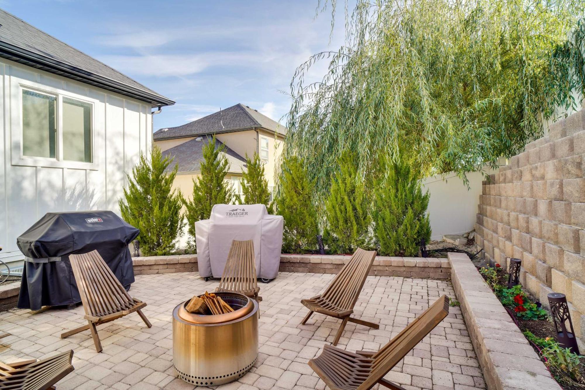 Contemporary Home With Grill Near Utah Lake! Saratoga Springs Luaran gambar